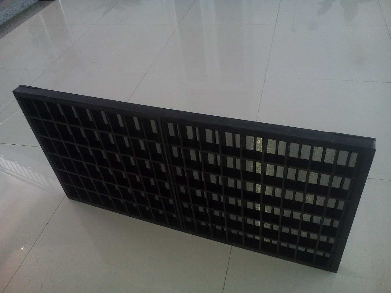 1200PCS Mongoose替换震动筛运到埃及